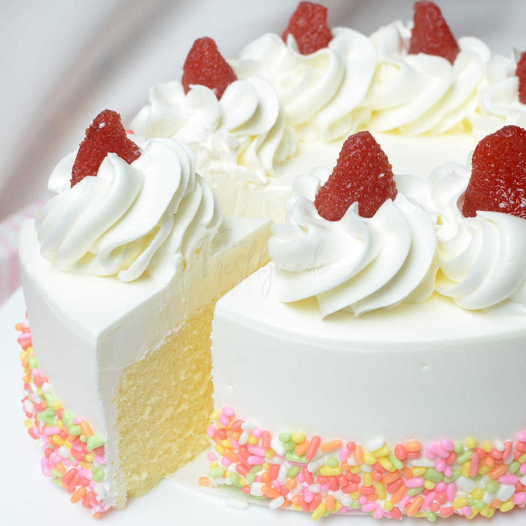 Vanilla Cake | The Freshly Made